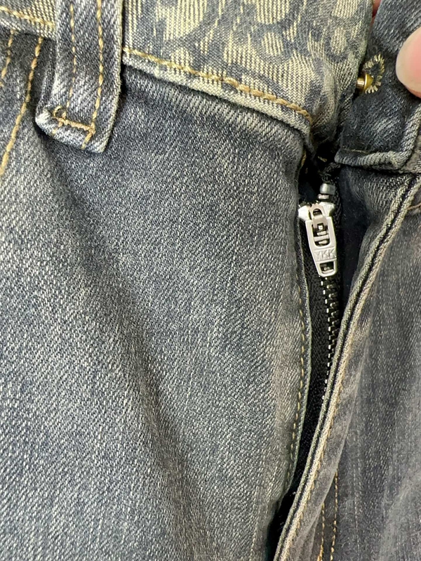 ブランドジーンズ内部構造